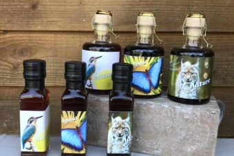 **Trinkessige zum Verdauen** besonders nach Raclette oder Fondue eine grosse Hilfe. Sie werden staunen!