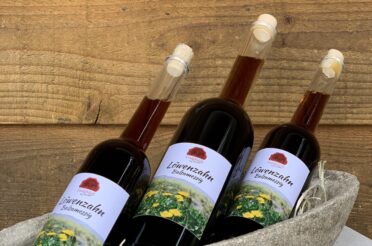 *LÖWENZAHN-BALSAMESSIG* im neuen Kleid. Jetzt noch zugreifen (da saisonal) und gleich bestellen! –>