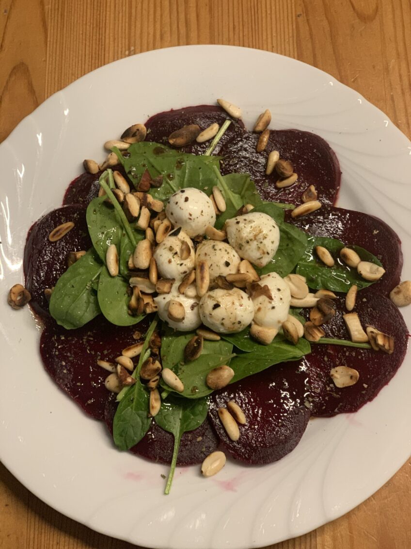 RANDEN-CARPACCIO mit unserem MYSTIQUE Essig. Regional & saisonal geniessen! –> weiterlesen